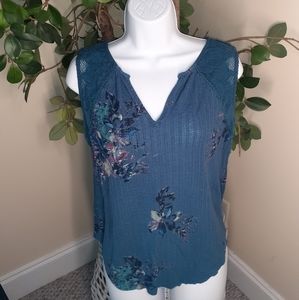 2/$20 Lucky Brand Blue Floral Blouse